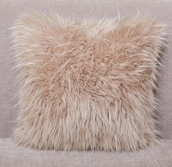 Is Faux Fur Home Decor Environmentally Friendly Compared to Genuine Fur?
