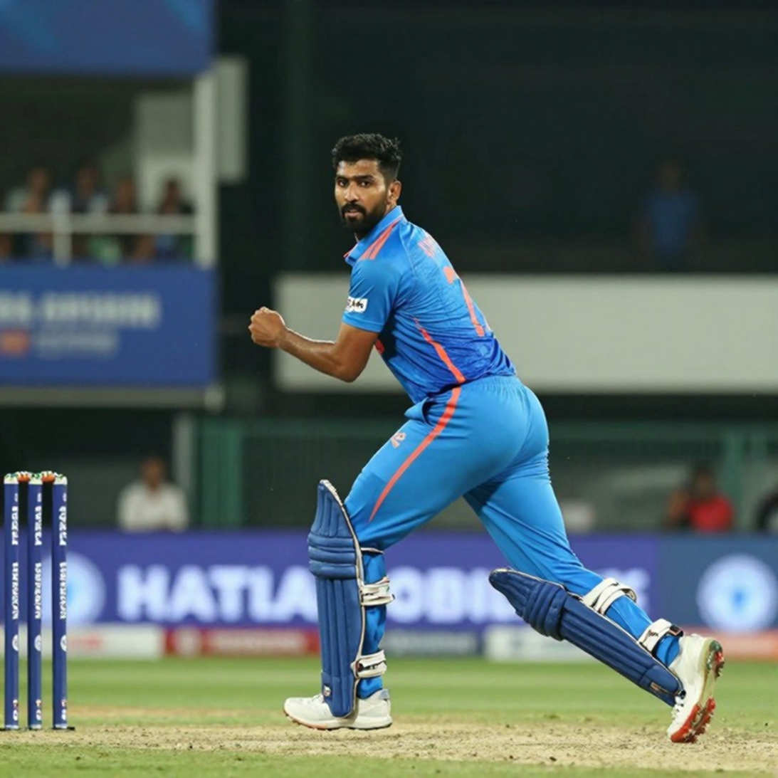 জেদ্দা থেকে মিরপুর: ট্রান্সফার উইন্ডোর আসল হিসাবটা চুক্তির পাতায়