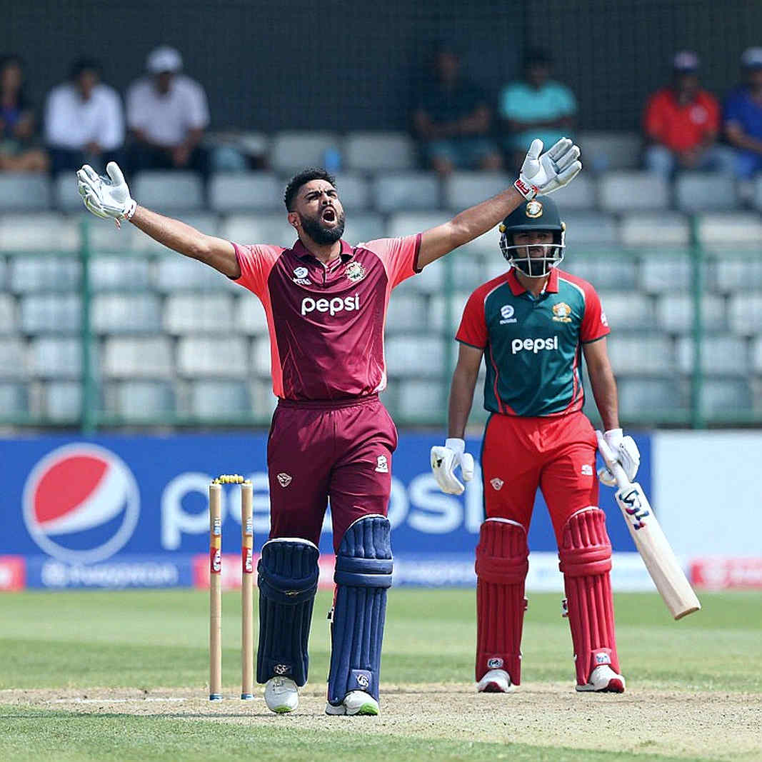 ভেজা বল, ক্লান্ত পিচ: টি-টোয়েন্টি বিশ্বকাপের আসল মুদ্রা কোথায়