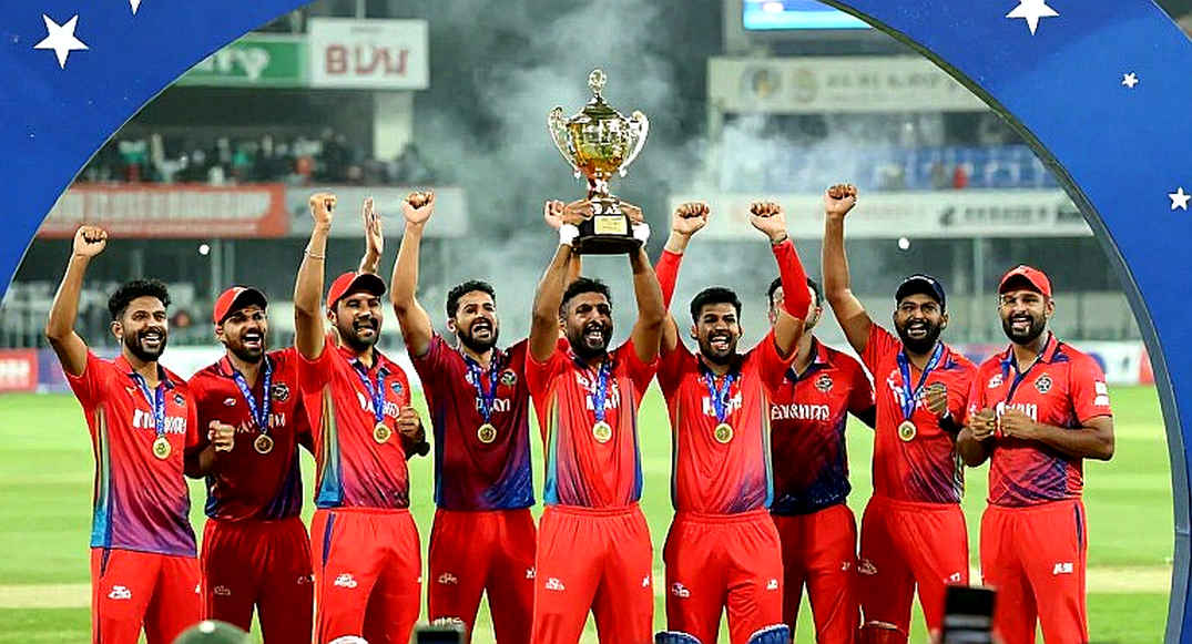 মাঠের নিচের খতিয়ান: ক্রিকেটে ব্লকচেইন ঢুকছে যে দরজা দিয়ে, কেউ তা দেখছে না